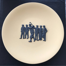 Wedgwood yellow jasper limited edition 2000 WGC-NEC invitational plate 33 of 120