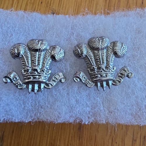 Pair vintage royal - pair,