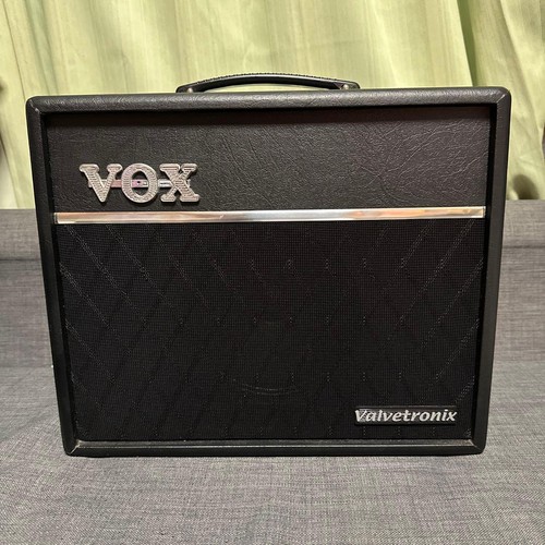 Vox valvetronix guitar - vox,