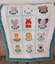 Handmade patchwork quilt/playmat with machine Appliqued cute animals Theme