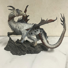 McFarlane MF Fire Clan Dragon Action Figure 2005 Series 1 Quest for Lost King