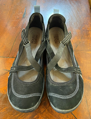 Nwot earth kalso penchant - nwot,
