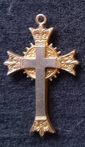 Antique 9ct gold crucifix - antique,