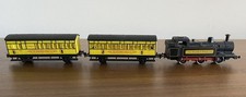 N Gauge Graham Farish 1989 Shredded Wheat Train - Dummy Loco and 2 Coaches