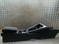 AUDI A3 CENTRE CONSOLE ARMEST