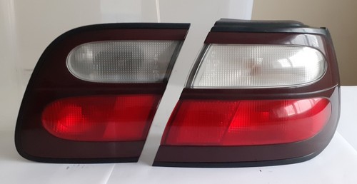 Nissan almera n15 taillight - nissan,