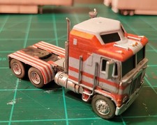HO Scale Kenworth K100