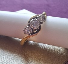 Vintage 18ct Yellow Gold And Plat Diamond Trilogy Ring Good Condition Size J