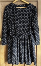 Tenki Dress Size 14 long sleeve cuffs soft lined (no rips or stains) all weather
