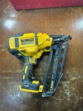DeWalt XR 18V 16Ga Brushless
