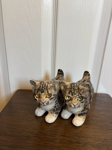 Couple winstanley cats size - winstanley,