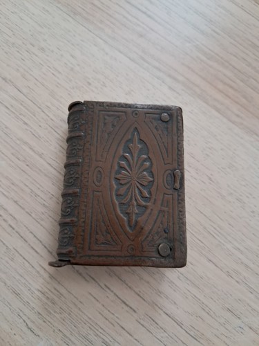 Metal vesta box - metal,