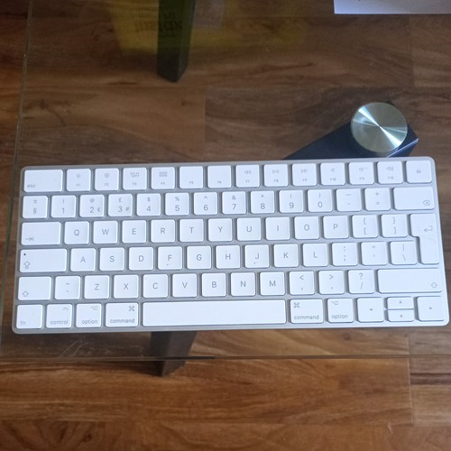 Apple magic keyboard wireless - magic,