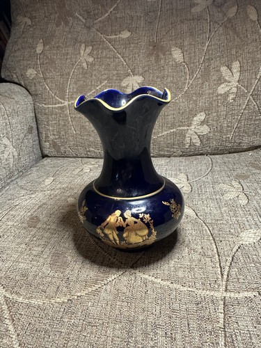 Limoges castel vase - castel,