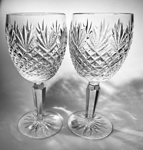 Pair signed tyrone - pair,