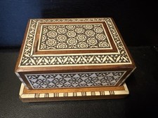 Vintage Wooden Musical Mother of Pearl Inlaid Cigarette Box - Concertina Style