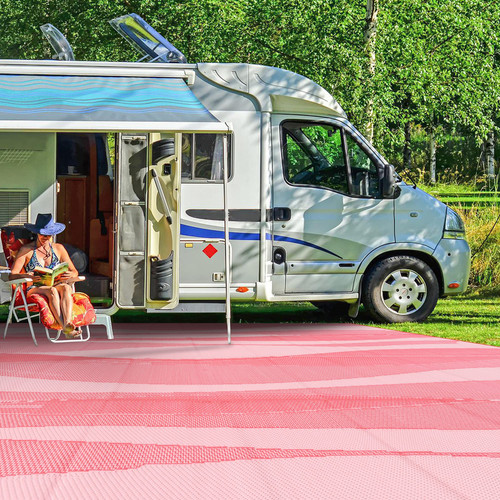 Boulder bee outdoor rugs - bee,