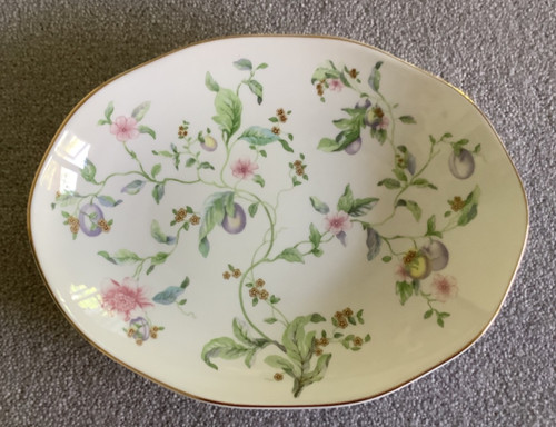 Wedgwood bone china - china, dish