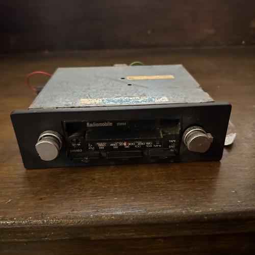 Radiomobile vintage fm - am,