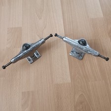 independent trucks 8.25"