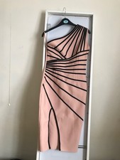 Bella Barnett Spandex Fitted