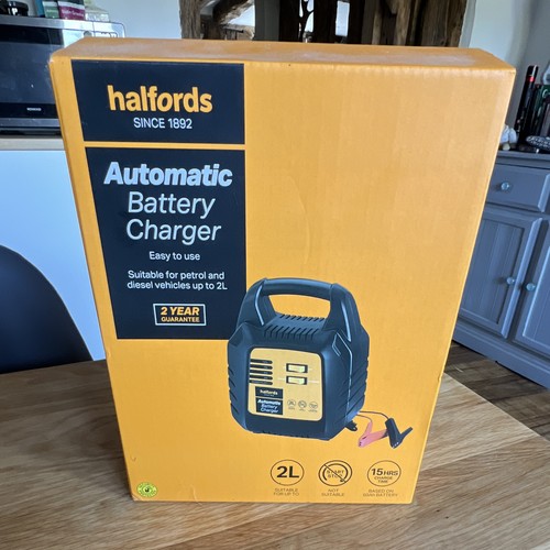 Halfords auto battery charger - auto,