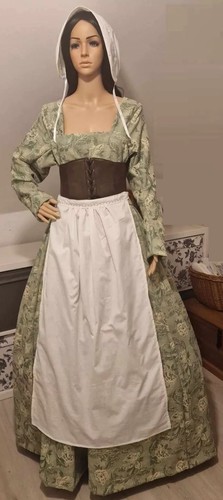 Medieval servant style green - style,