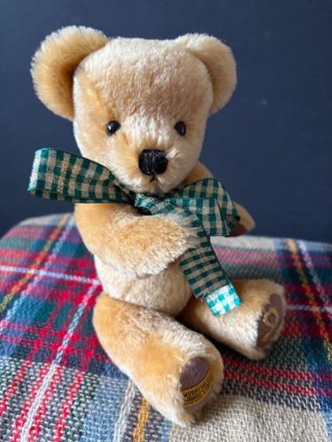 Merrythought teddy bear - merrythought,