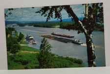 Mighty Mississippi River Ships