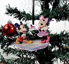 Disney Minnie Mouse Christmas