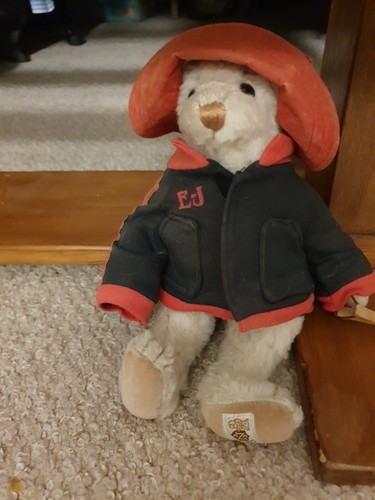 House nisbet bear - of,