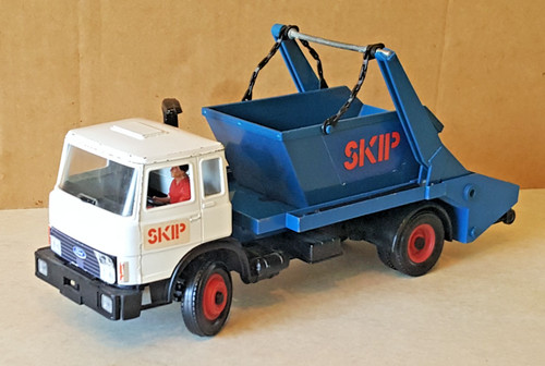 Britains 9603 ford skip - britains,