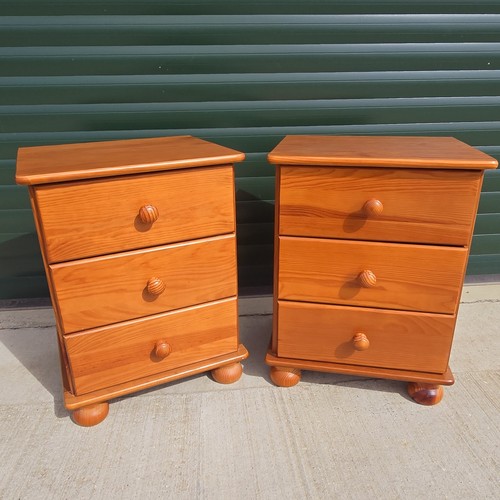 Pair accolade pine bedside - pair,