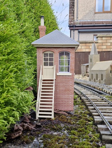 Scale signal box - g,