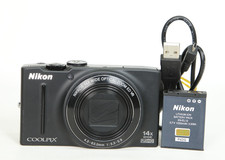 Nikon Coolpix S8200 CMOS 14X