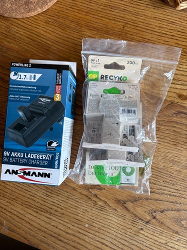 Rechargeable battery 4 - rechargeable, x