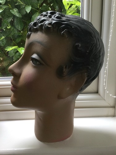 Art deco mannequin - deco, of