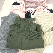 Hollister Clothing Lot of 4