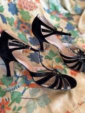 VINTAGE 1920 STRAPPY BLACK VELVET FLAPPER DANCING SHOES WITH CUT OUT DETAIL