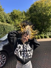 Black and yellow feathered headdress