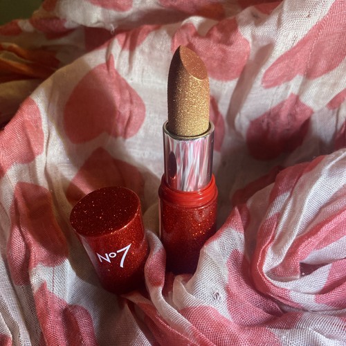 No7 dorothy red lipstick 3g - no7, 3.3g
