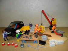 PLAYMOBIL CONSTRUCTION SET (Figures,Accessories+Tools,Crane,Car,Builders)