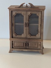 Sylvanian families cabinet - families,