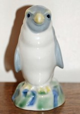 Wade Penguin Bird Spirit Container empty 10  cms  high unboxed