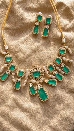 Zirconia necklace and earring - necklace,