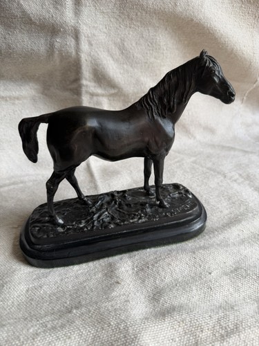 Mene bronze arab horse - p,
