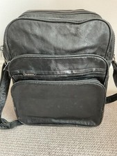 Vintage Shoulder Holdall