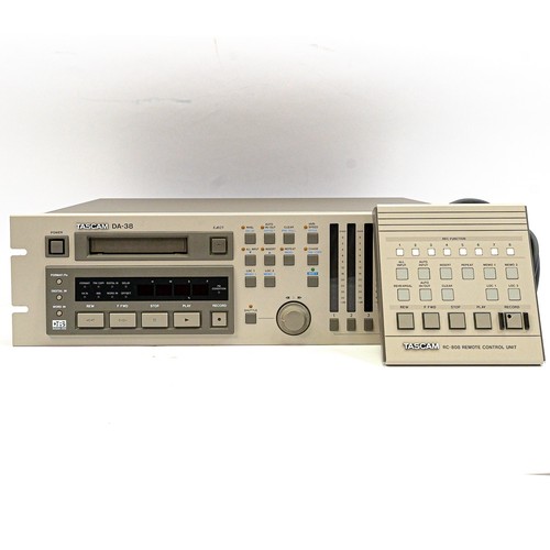 Tascam track digital - da-38,