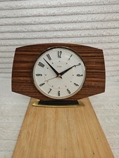 Metamec Battery Powered Mantel