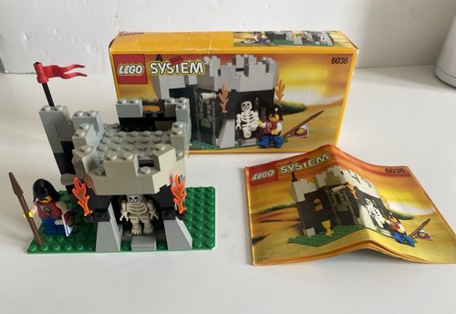 Lego castle skeleton surprise - castle,